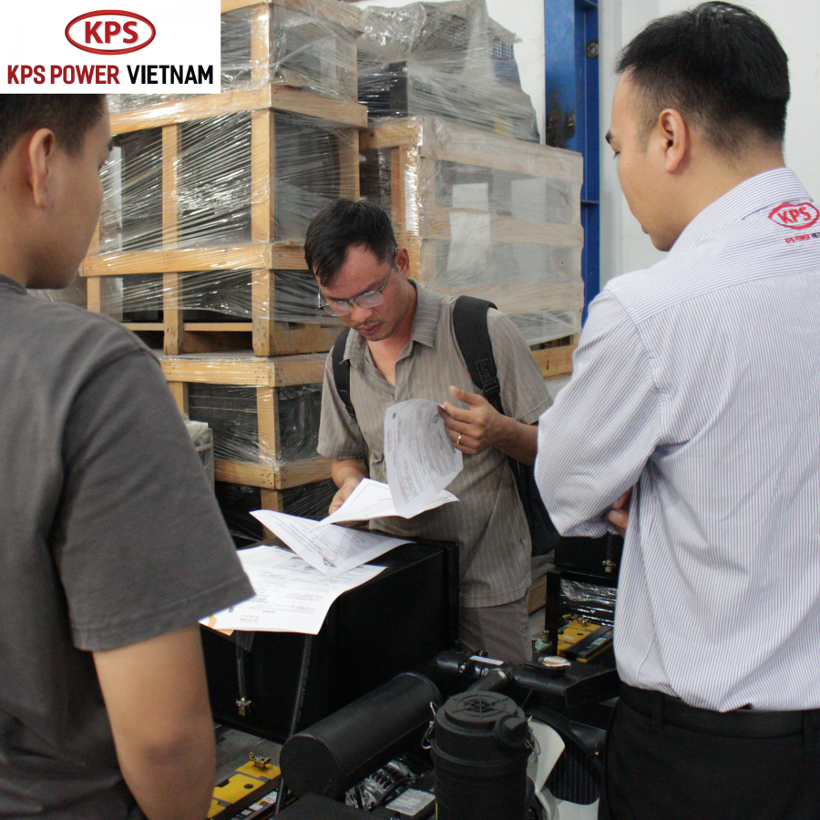 Đón tiếp đại diện dự án Dầu khí Việt Nam đến xưởng KPS